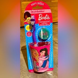 🎁$5.95 Ship! BARBIE 3Piece Toothbrush Set! Brand New!